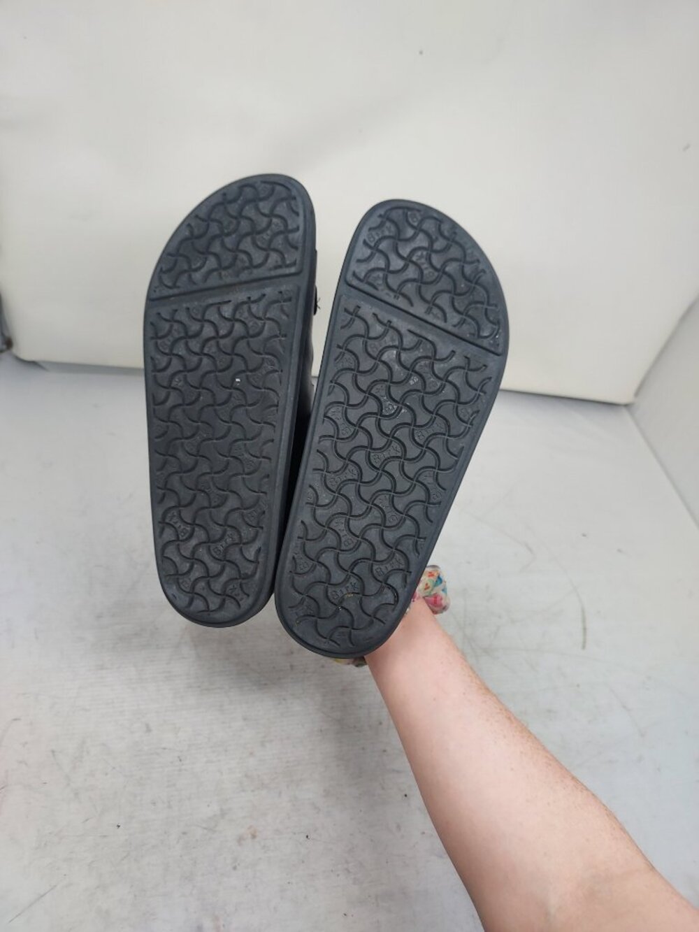 Birkenstock Black WOMENS Cannes Buckled Sandal - Picture 2 of 10